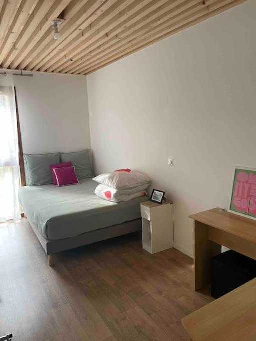Prego , Cosy Flat Next To Disneylandparis شانتيلو أو بْري المظهر الخارجي الصورة